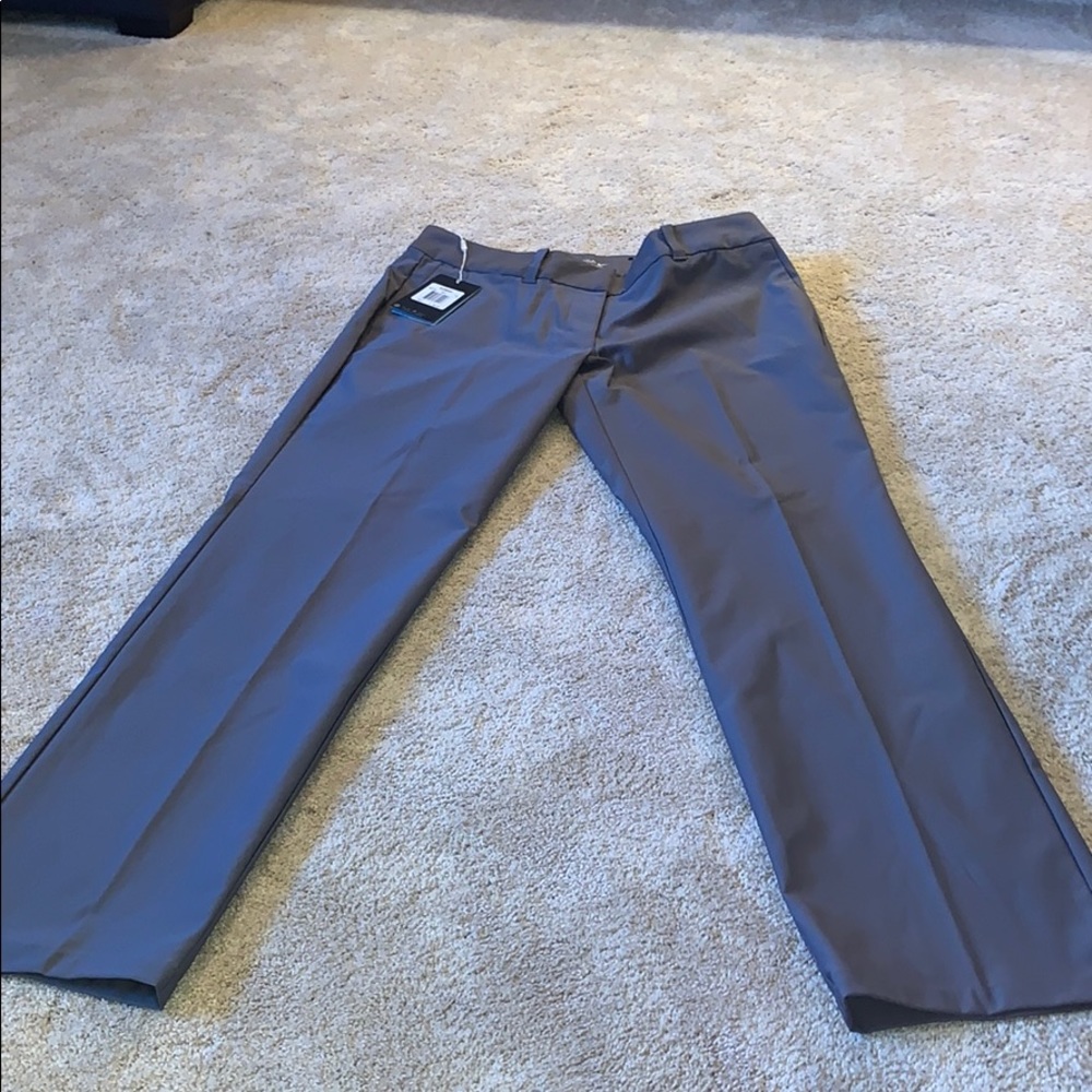 NWT- Nike Golf Pants - Gorgeous Grey 😍 size 8
